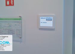 Monitor di prenotazione digitale delle camere